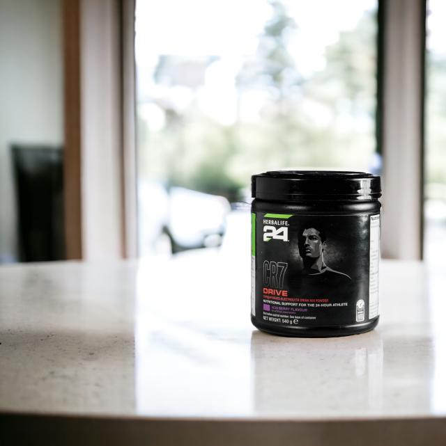 CR7 Drive – Hydration Drink Mix with Acai Berry Flavour (540 g Canister)